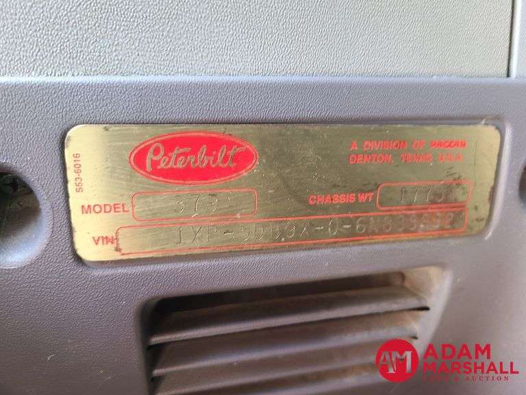 2006  Peterbilt  379  Semi Truck