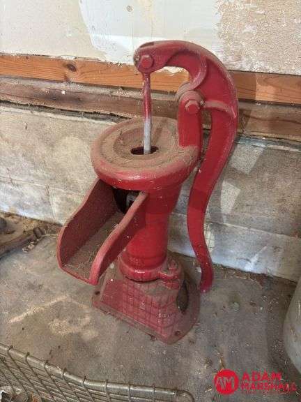 Pitcher Pump & Wire Basket