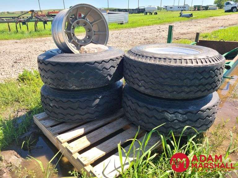 (4) Rims & Tires & (1) Rim