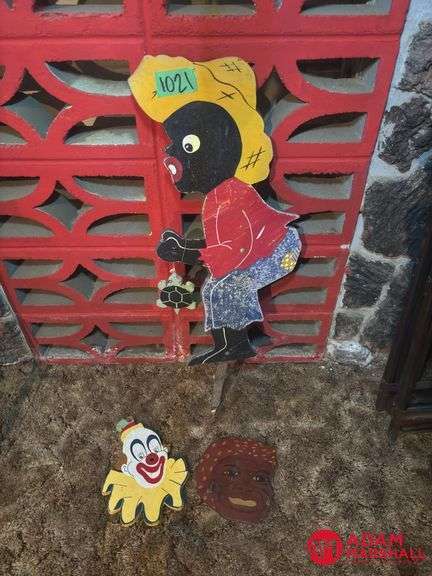 Vintage Americana Wooden Decor