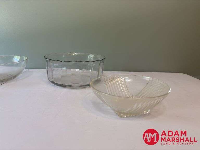 5 Large Glass Bowls
