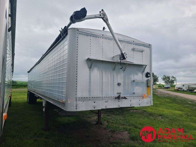 1988  Wilson  Grain  Trailer - 43FT
