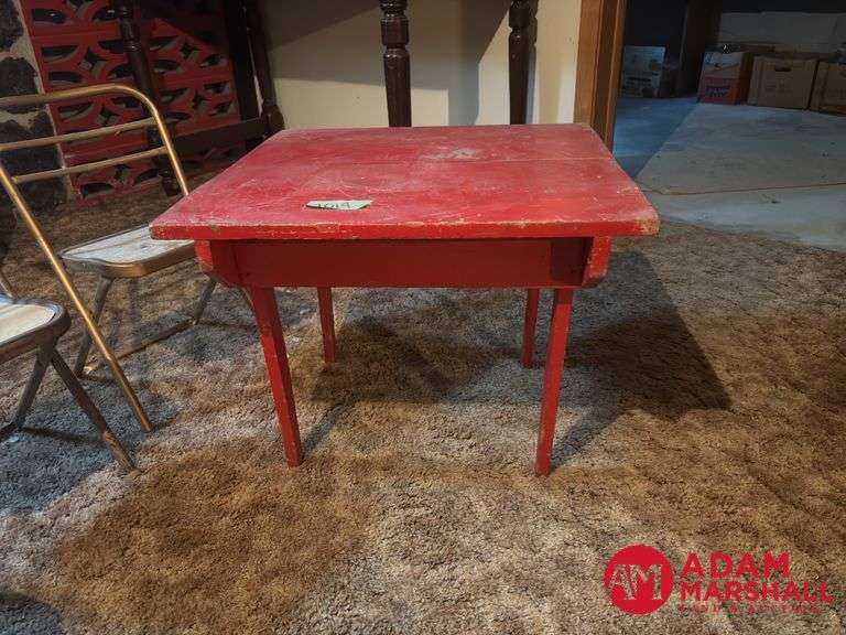 Kids Vintage Table and 3 Folding Chairs