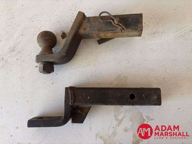 2 Hitch Ball Mounts