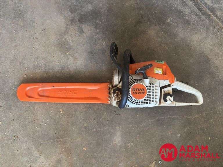 Stihl Chainsaw & Cover