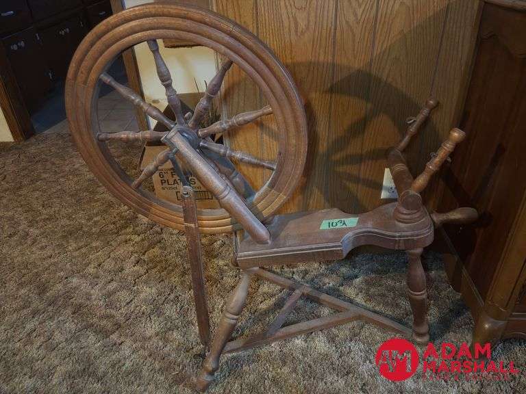 Vintage Spinning Wheel