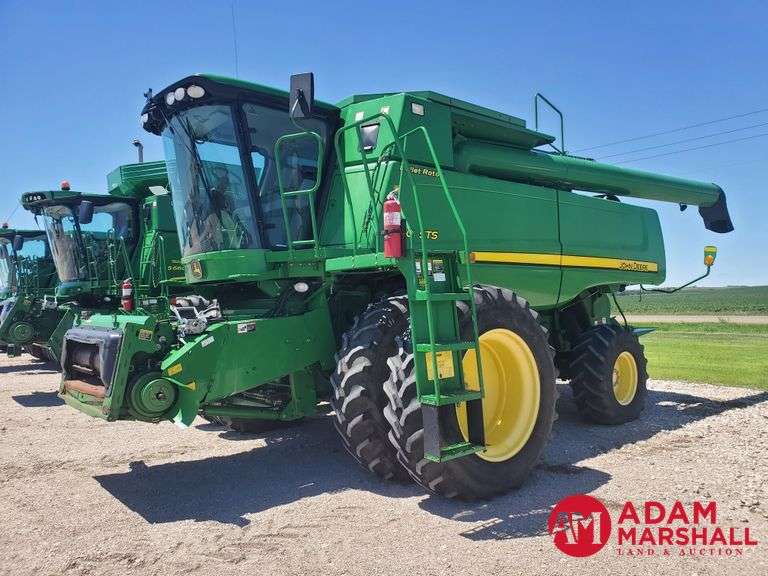2008  John Deere  9770 STS  Combine - 4WD