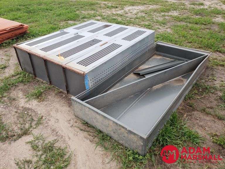 (4) Metal Locker w/ Metal Shelf