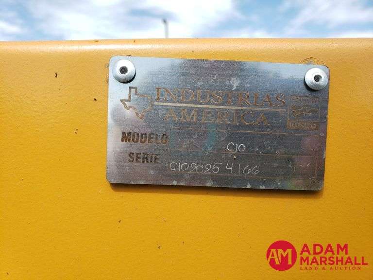 Unused Industrias America Metal feed Bunk 10FT