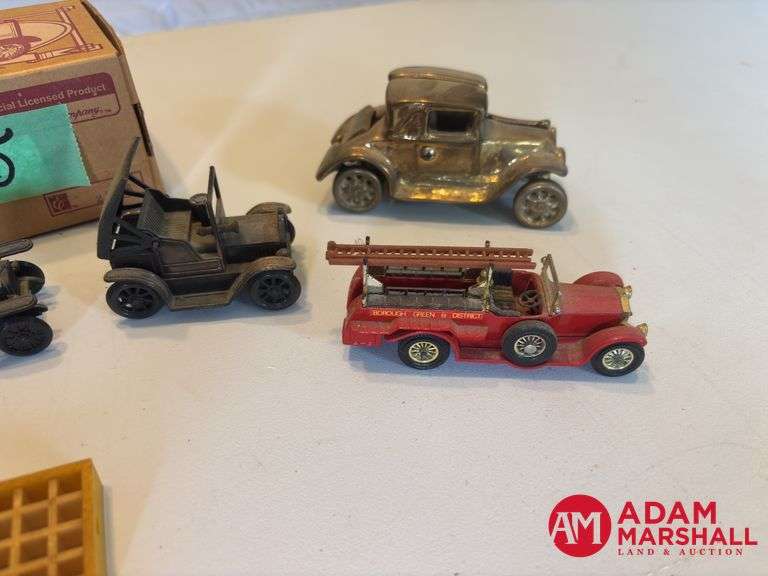 Metal Ford Model T Ertl Collectible & Toy Vehicles