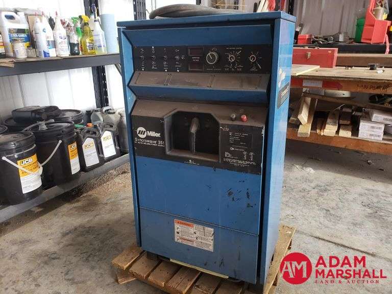 Miller  Syncrowave 351  Welder
