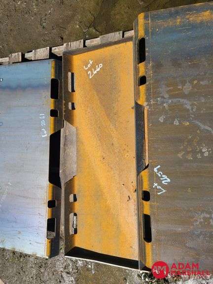 Yintatech 1/4IN Mounting Plate for Skid Steer