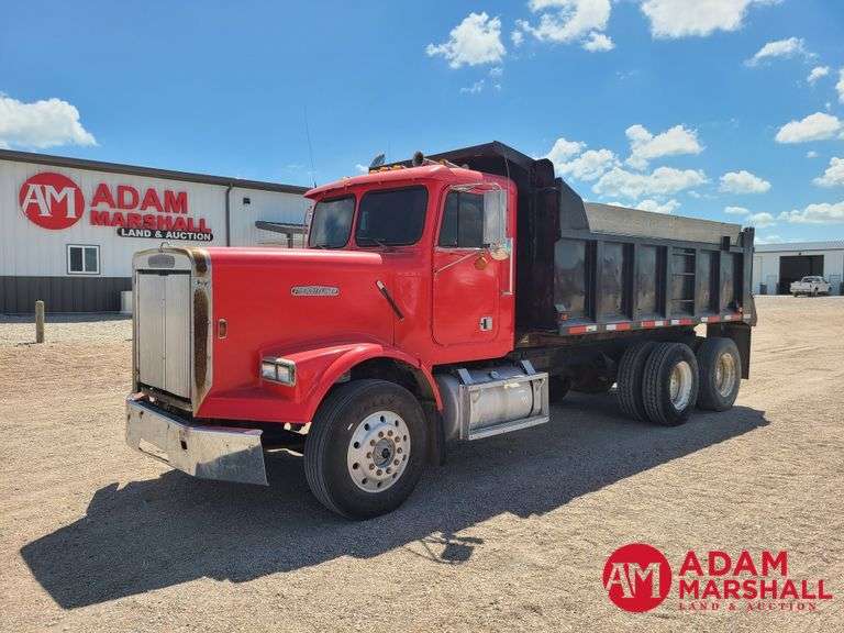 1986  Freightliner  FLC  Dump Truck