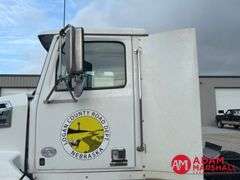 2016  Western Star  4700  Semi Truck