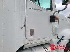 2004  International  9400t  Semi Truck