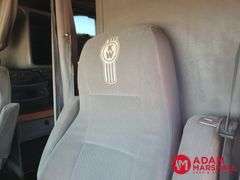 2000  Kenworth  T2000  Semi Truck