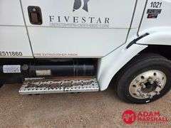 2000  Freightliner  FL60  Box Truck