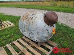 Pacific Iron  114 Gallon  Propane Tank