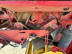 2013  New Holland  BR7090  Specialty Crop Baler