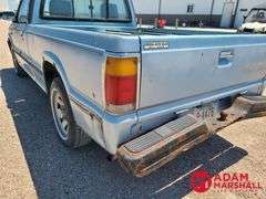 1987  Mazda  B2600  Pickup - Gasoline