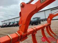 2023  Kubota  M7-152 Deluxe  MFWD Tractor w/ Loader