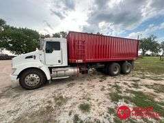 2008  Kenworth  T300  Straight Truck