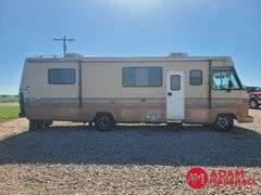 1988  Chevrolet   P30 Superchief Motorhome - 31FT