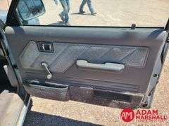 1987  Mazda  B2600  Pickup - Gasoline