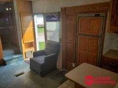 2002  Keystone  Cougar  5th Wheel Camper - 28FT