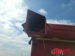 J&M  525  Grain Cart