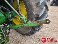 1984  John Deere  2950  Tractor w/Loader