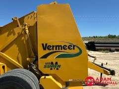 2012  Vermeer  605 Super M  Round Baler