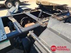 2006  Sterling  9500  Semi Truck