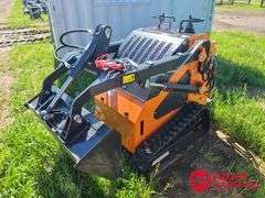 Unused 2024 Land Hero Mini Skid Steer Loader - Gasoline