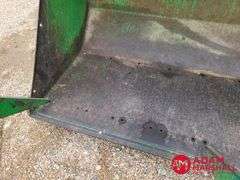 1984  John Deere  2950  Tractor w/Loader