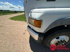 1995  Ford  LTA9000   Semi Truck - Diesel