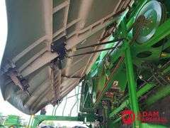 2008  John Deere  9770 STS  Combine