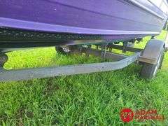 1970  Starcraft  V-Hull  Boat - 16FT