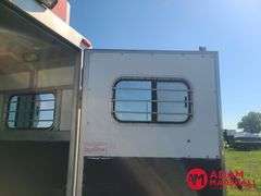 1998  Sundowner  4-Horse Trailer w/ Living Quarters  - 34FT