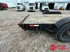 1999  Titan  Flatbed Trailer - 18FT