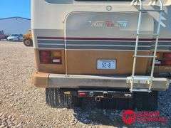 1988  Chevrolet   P30 Superchief Motorhome - 31FT