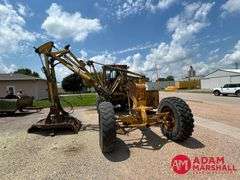 Caterpillar  120  Motor Grader - Mower
