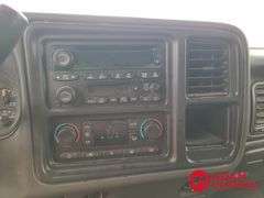2004  Chevrolet  Silverado 3500  Pickup - Gasoline
