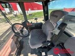 2005  Hesston  9240  Swather