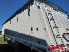 2012  DMF  Hopper Grain Trailer - 32FT