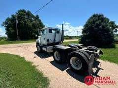 1995  Ford  LTA9000   Semi Truck - Diesel