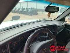2004  Chevrolet  Silverado 3500  Pickup - Gasoline