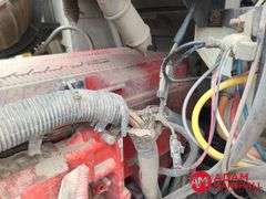 2004  International  9400t  Semi Truck