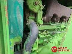 1984  John Deere  2950  Tractor w/Loader