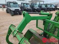 1984  John Deere  2950  Tractor w/Loader